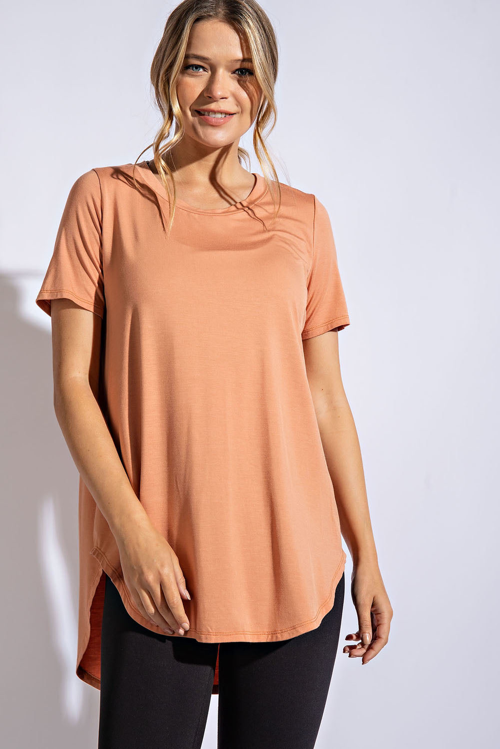 Round Neck Short Sleeve-Chedron