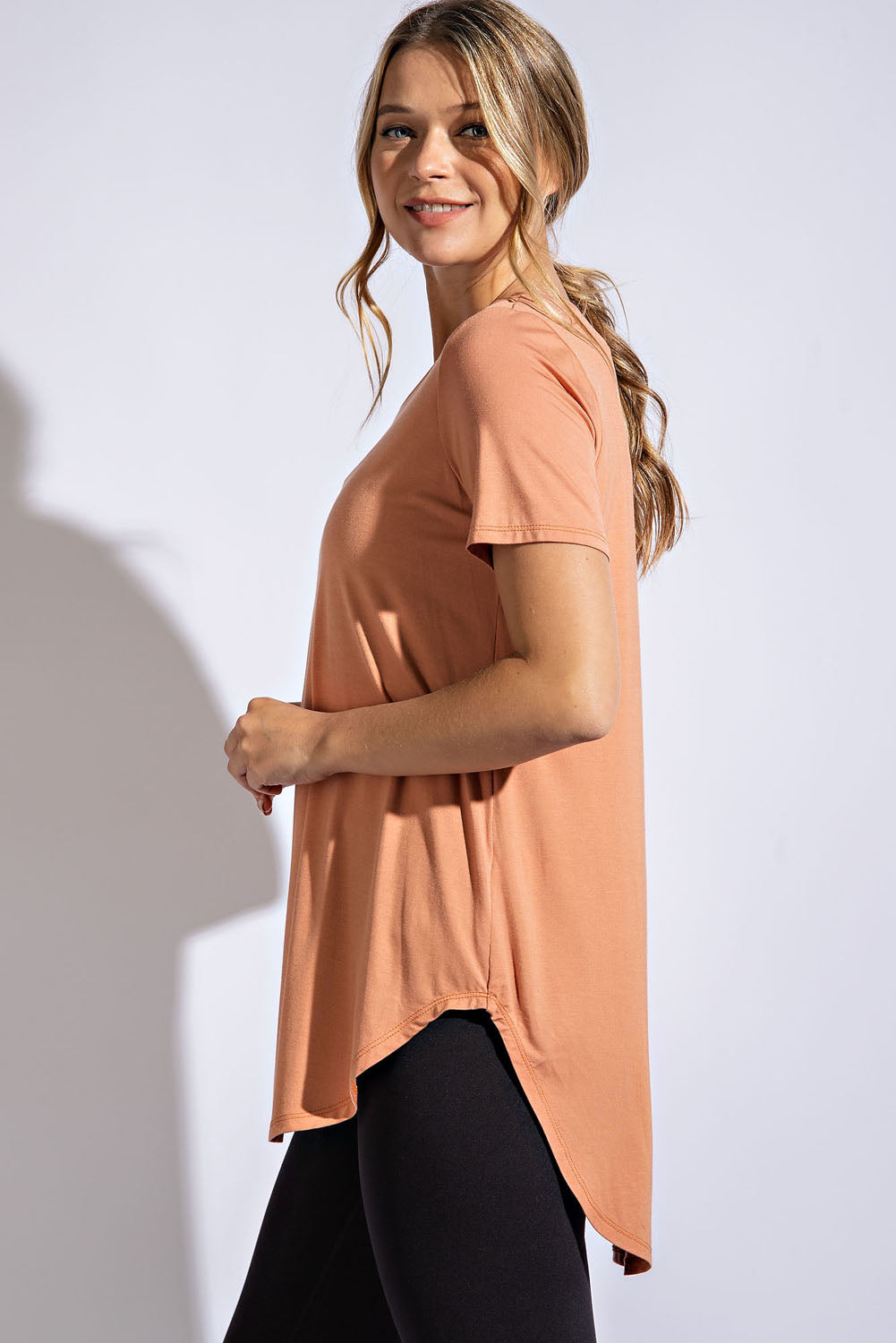 Round Neck Short Sleeve-Chedron