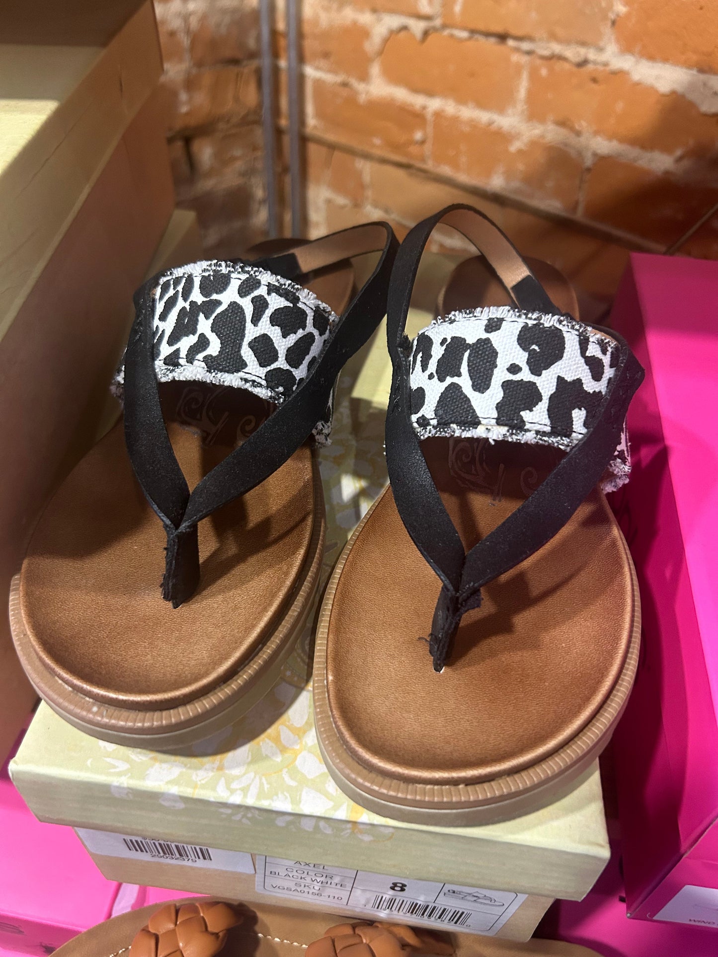 Axel Black and White Sandal