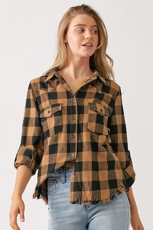 Curvy size Fray Hem Sand Buffalo Plaid flannel