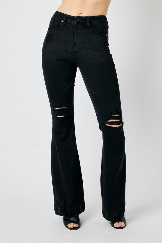 Judy Blue Distressed black Flare