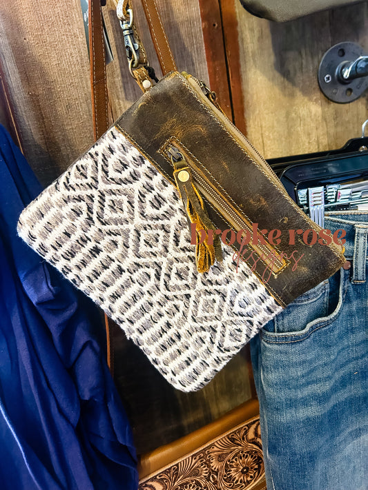 Paradigm Pouch